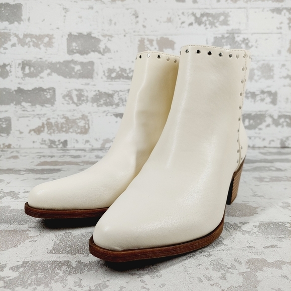 New BP. Wylie Ivory Faux Leather Studded Bootie W796 - Picture 2 of 13